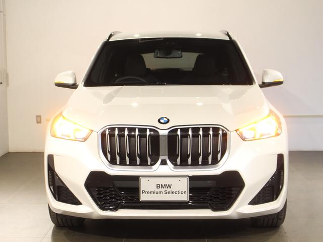 Ｘ１ ｘＤｒｉｖｅ　２０ｄ　Ｍスポーツ　認定中古車／ミネラルホワイト／レンタアップ／１８インチ純正アロイホイール／アクティブクルーズコントロール／アンビエントライト／フロントシートヒーター／フロントパワーシート／ＬＥＤヘッドライト（5枚目）