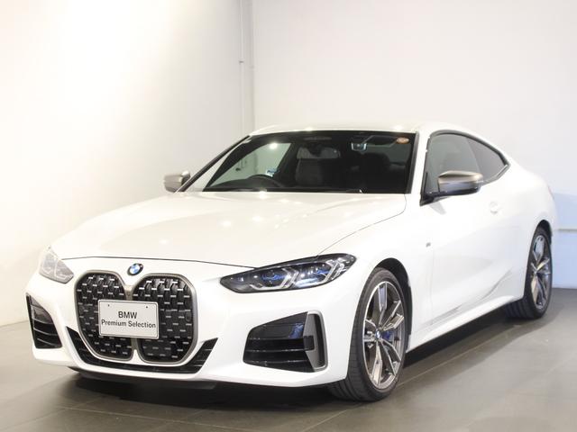 ４シリーズ Ｍ４４０ｉ　ｘＤｒｉｖｅクーペ　ミネラルホワイト／認定中古車／モカブラウンレザー／１９インチ純正アロイホイール／被害軽減ブレーキ／アクティブクルーズコントロール／フロントパワーシート／フロントシートヒーター／ＥＴＣ内蔵ルームミラー（2枚目）