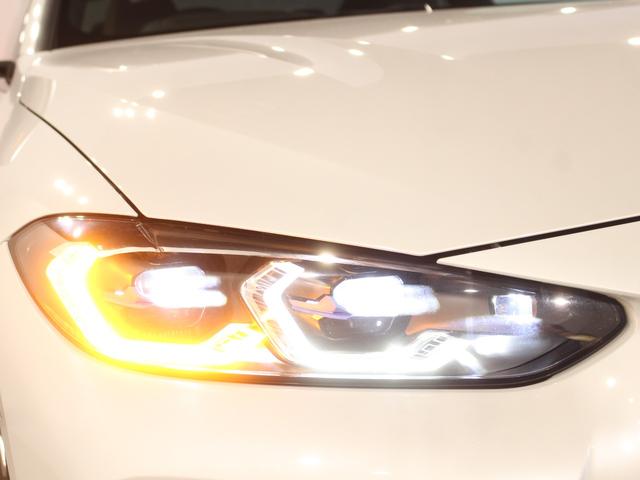 ４シリーズ Ｍ４４０ｉ　ｘＤｒｉｖｅクーペ　ミネラルホワイト／認定中古車／モカブラウンレザー／１９インチ純正アロイホイール／被害軽減ブレーキ／アクティブクルーズコントロール／フロントパワーシート／フロントシートヒーター／ＥＴＣ内蔵ルームミラー（8枚目）