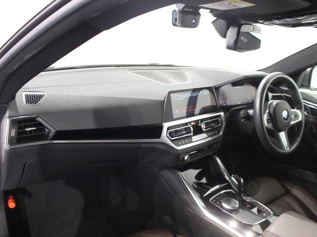 ４シリーズ Ｍ４４０ｉ　ｘＤｒｉｖｅクーペ　ミネラルホワイト／認定中古車／モカブラウンレザー／１９インチ純正アロイホイール／被害軽減ブレーキ／アクティブクルーズコントロール／フロントパワーシート／フロントシートヒーター／ＥＴＣ内蔵ルームミラー（53枚目）