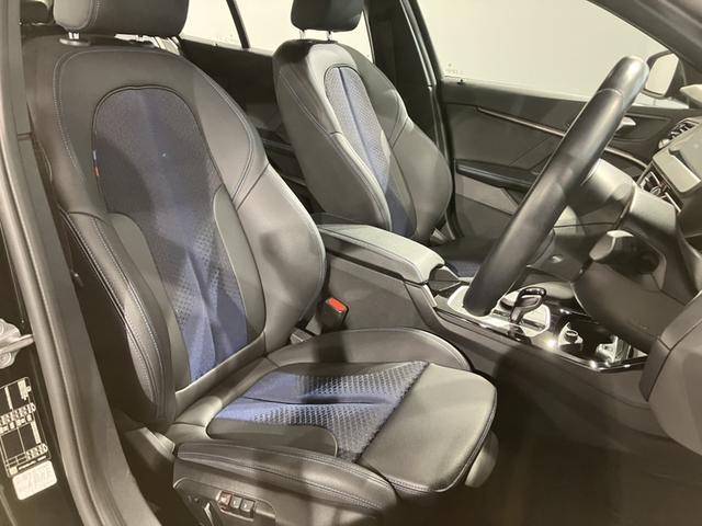 １シリーズ 　認定中古車／レンタアップ／ブラックサファイア／アクティブクルーズコントロール／被害軽減ブレーキ／バックカメラ／ＥＴＣ／電動リアゲート／フロントパワーシート／１８インチ純正アロイホイール（11枚目）