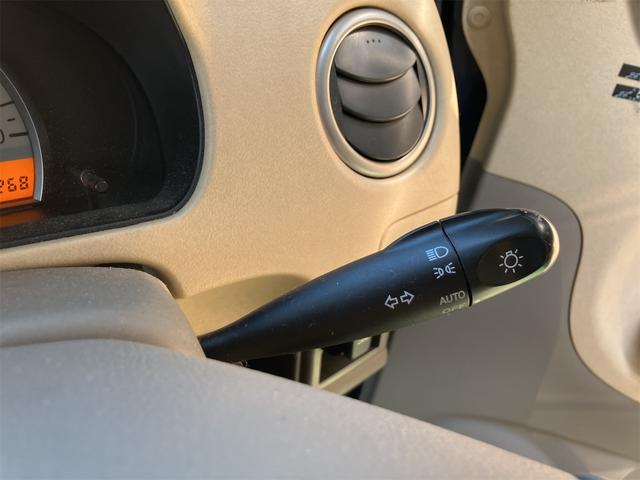 モコ Ｅ　ＨＤＤナビ　スマートキー　社外地デジＴＶ　ナビ　オートマチック　オートエアコン　ＡＢＳ　ノクタンブルーパール　５４２７０ｋｍ（18枚目）