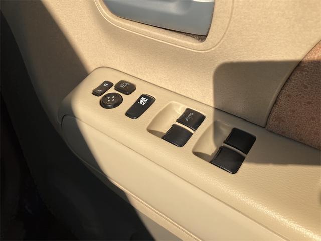 モコ Ｅ　ＨＤＤナビ　スマートキー　社外地デジＴＶ　ナビ　オートマチック　オートエアコン　ＡＢＳ　ノクタンブルーパール　５４２７０ｋｍ（28枚目）