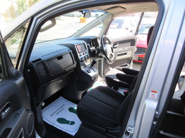 デリカD:5 D パワーパッケージ ナビフルセグTV リアカメラ JAOSスキッドバー マッドガード オーバーフェンダー 両側電動スライドドア デルタフォース16AW ホワイトレタータイヤ シートヒーター サイドステップ 4WD切替(40枚目)