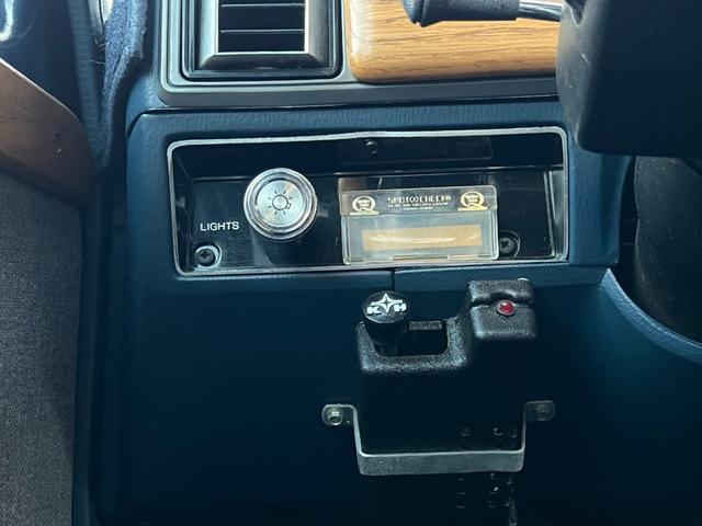 シボレーシェビーバン ベースグレード　Ｇ２０　シェビーバン　Ｇｌａｄｉａｔｏｒ／３ナンバー登録／７人乗り／フローマスター４０（マフラー）／サイド＆リア観音開き／ダブルエアコン／ナビ／バックカメラ／ドラレコ付デジタルインナーミラー／ＥＴＣ（20枚目）