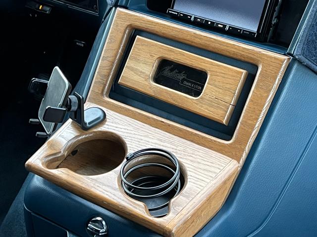 シボレーシェビーバン ベースグレード　Ｇ２０　シェビーバン　Ｇｌａｄｉａｔｏｒ／３ナンバー登録／７人乗り／フローマスター４０（マフラー）／サイド＆リア観音開き／ダブルエアコン／ナビ／バックカメラ／ドラレコ付デジタルインナーミラー／ＥＴＣ（23枚目）