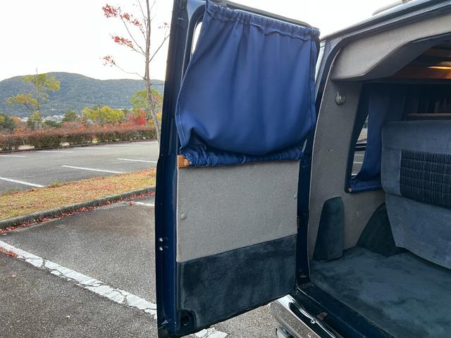 シボレーシェビーバン ベースグレード　Ｇ２０　シェビーバン　Ｇｌａｄｉａｔｏｒ／３ナンバー登録／７人乗り／フローマスター４０（マフラー）／サイド＆リア観音開き／ダブルエアコン／ナビ／バックカメラ／ドラレコ付デジタルインナーミラー／ＥＴＣ（39枚目）