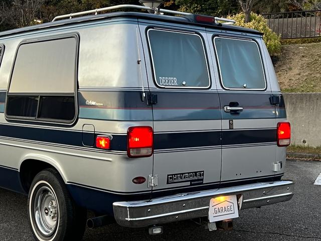 シボレーシェビーバン ベースグレード　Ｇ２０　シェビーバン　Ｇｌａｄｉａｔｏｒ／３ナンバー登録／７人乗り／フローマスター４０（マフラー）／サイド＆リア観音開き／ダブルエアコン／ナビ／バックカメラ／ドラレコ付デジタルインナーミラー／ＥＴＣ（61枚目）