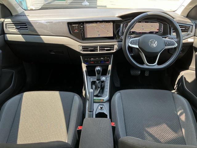 ポロ ＴＳＩアクティブ　純正ナビ・リアビューモニター・ＬＥＤヘッドライト・ＡＣＣ／ＬＫＡ／ＰＤＣ・ＡｐｐｌｅＣａｒＰｌａｙ／ＡｎｄｒｏｉｄＡｕｔｏ・Ｂｌｕｅｔｏｏｔｈオーディオ・純正１５ＡＷ・スマートキー・ＥＴＣ・禁煙（2枚目）