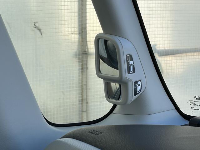 N-BOX G・Lホンダセンシング 検2付・片側Pスライドドア・スマートキー・LEDヘッドライト・社外ナビ・バックカメラ・BT・衝突軽減装置・アダプティブクルーズコントロール・誤発信抑制機能・車線逸脱警報装置・禁煙(11枚目)