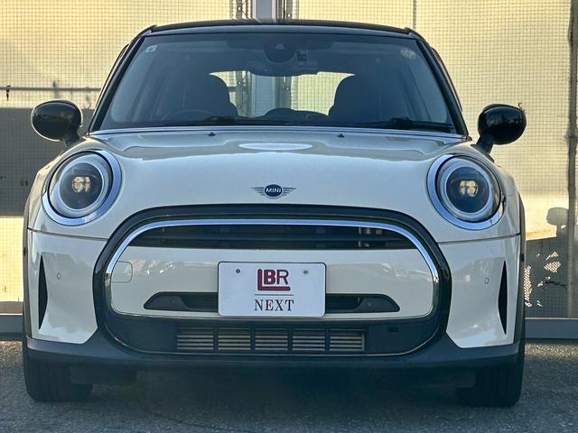 ＭＩＮＩ クーパー　ナビ・ＥＴＣ・禁煙・ＢＴ・Ｂモニタ・キーフリー・ブラックルーフ（20枚目）
