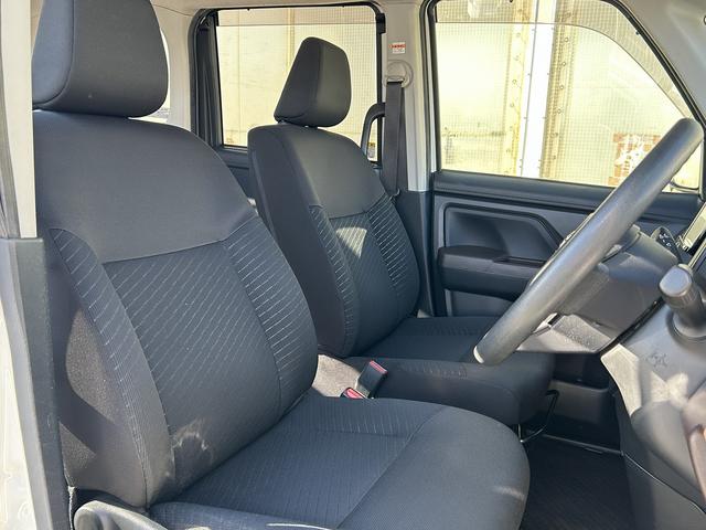 【ご来店をお考えの方へ】ネットへ掲載されている車両でも商談が進んでいることもございます。ご来店をお考えであればまずはお電話を◆無料電話　００７８−６０４６−００７８◆