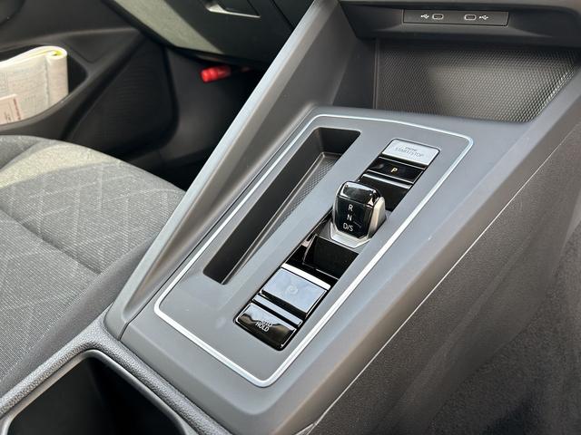 ゴルフヴァリアント ｅＴＳＩ　アクティブ　検２付・禁煙・パワーバックドア・ＨＵＤ・コーナーセンサー・クルーズコントロール・ブラインドスポットモニター・ＬＥＤヘッドライト・ＥＴＣ（39枚目）