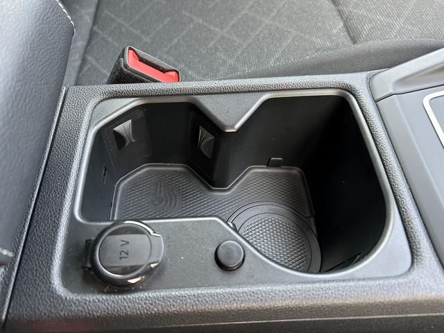 ゴルフヴァリアント ｅＴＳＩ　アクティブ　検２付・禁煙・パワーバックドア・ＨＵＤ・コーナーセンサー・クルーズコントロール・ブラインドスポットモニター・ＬＥＤヘッドライト・ＥＴＣ（41枚目）