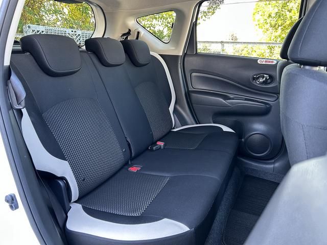 ノート Ｘ　検２付・禁煙車・インナーミラー・社外ナビ・ＢＴ・ＥＴＣ・ＡＡＣ・ソナー・３６０°カメラ・車線逸脱警告・キーレス・ペダル踏み間違い抑制（8枚目）