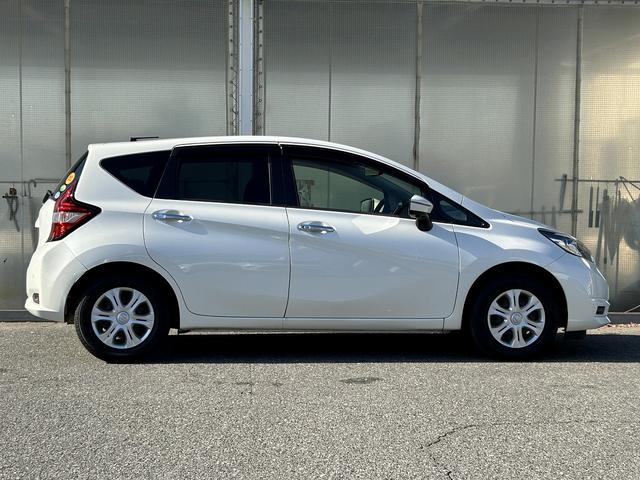 ノート Ｘ　検２付・禁煙車・インナーミラー・社外ナビ・ＢＴ・ＥＴＣ・ＡＡＣ・ソナー・３６０°カメラ・車線逸脱警告・キーレス・ペダル踏み間違い抑制（20枚目）