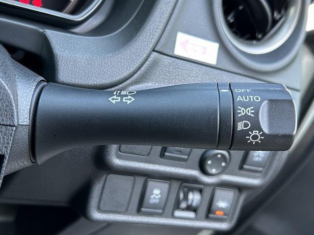 ノート Ｘ　検２付・禁煙車・インナーミラー・社外ナビ・ＢＴ・ＥＴＣ・ＡＡＣ・ソナー・３６０°カメラ・車線逸脱警告・キーレス・ペダル踏み間違い抑制（31枚目）
