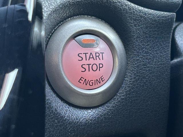 ノート Ｘ　検２付・禁煙車・インナーミラー・社外ナビ・ＢＴ・ＥＴＣ・ＡＡＣ・ソナー・３６０°カメラ・車線逸脱警告・キーレス・ペダル踏み間違い抑制（32枚目）