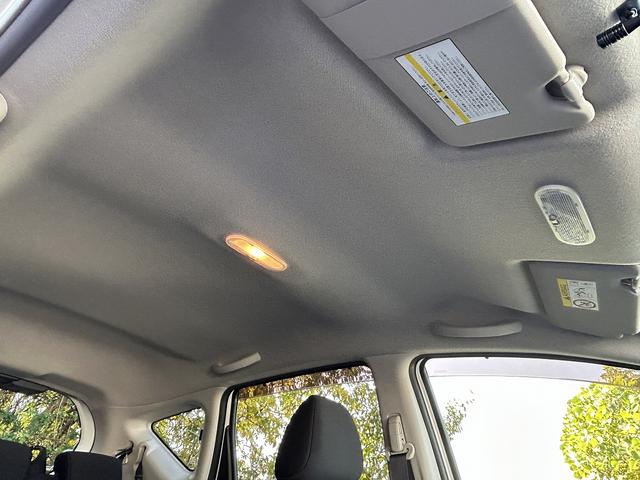 ノート Ｘ　検２付・禁煙車・インナーミラー・社外ナビ・ＢＴ・ＥＴＣ・ＡＡＣ・ソナー・３６０°カメラ・車線逸脱警告・キーレス・ペダル踏み間違い抑制（40枚目）