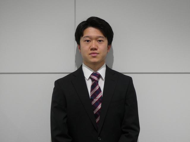 パナメーラ ４　Ｅ－ハイブリッド　プラチナエディション　パナメーラ４　Ｅ－ＨＶ　プラチナＥＤ／スポクロＰＫＧ／灰革／Ｐシート／シートＨ／３６０°カメラ／ＰＷＢＤ／１オーナー／純正ＨＤＤナビ／ＢＯＳＥサウンド／ＳＲ／純正２１ＡＷ　／禁煙　／Ｄ車（24枚目）