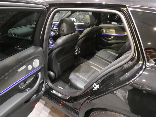 Ｅクラスステーションワゴン Ｅ４３　４マチック　ステーションワゴン　エクスクルーシブＰＫＧ　レーダーセーフティＰＫＧ　リラクゼーション　全席シートＨ　Ｆ席ベンチレーション　ＳＲ　ＨＵＤ　Ｂｕｒｍｅｓｔｅｒサウンド　地デジ　３６０°カメラ　純正２０ＡＷ（21枚目）