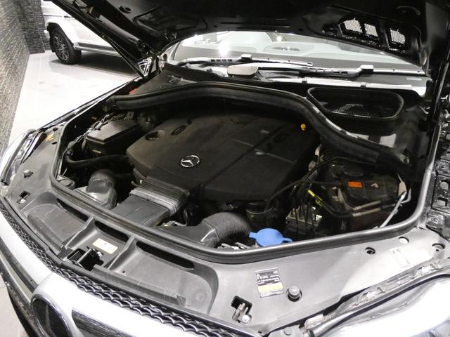 GLクラス GL350 ブルテク4マチックレザーエクスクルシブP レーダーセーフティPKG パノラマSR ブラックレザー 前後シートH 純正HDDナビ 地デジ 360°カメラ 純正20AW 禁煙 右ハンドル 正規ディーラー車(25枚目)