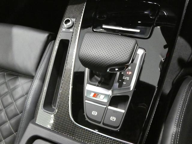 SQ5 ベースグレード ファインナッパ黒革 パノラマサンルーフ バーチャルコックピット バング&オルフセン レッドブレーキキャリパー プライバシーガラス 全席シートヒーター マトリクスLED 純正MMIナビ 1オーナー(14枚目)