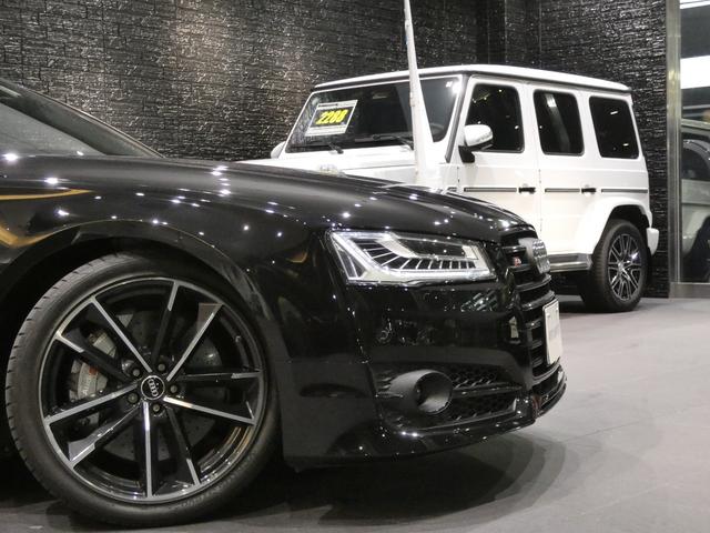 S8プラス ベースグレード 4.0クワトロプラス 後期型 SR 全席シートH F席ベンチレーション カーボンドアミラー カーボンリアスポイラー セラミックブレーキ Pアシスト MMIナビ地デジ BOSEサウンド 純正21AW(5枚目)