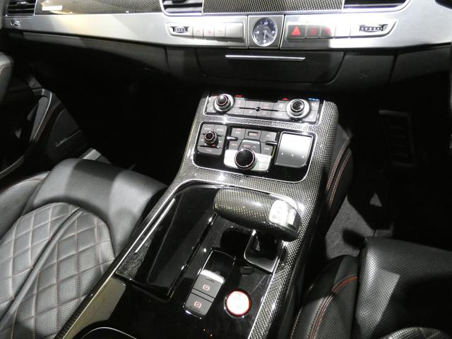 S8プラス ベースグレード 4.0クワトロプラス 後期型 SR 全席シートH F席ベンチレーション カーボンドアミラー カーボンリアスポイラー セラミックブレーキ Pアシスト MMIナビ地デジ BOSEサウンド 純正21AW(12枚目)