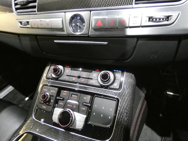 S8プラス ベースグレード 4.0クワトロプラス 後期型 SR 全席シートH F席ベンチレーション カーボンドアミラー カーボンリアスポイラー セラミックブレーキ Pアシスト MMIナビ地デジ BOSEサウンド 純正21AW(13枚目)