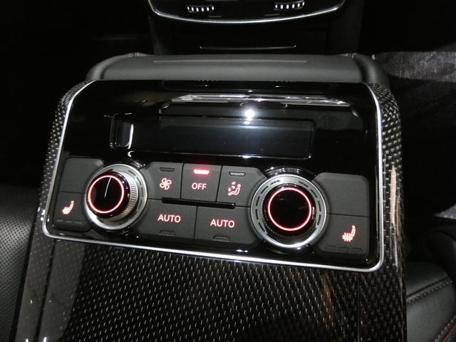 S8プラス ベースグレード 4.0クワトロプラス 後期型 SR 全席シートH F席ベンチレーション カーボンドアミラー カーボンリアスポイラー セラミックブレーキ Pアシスト MMIナビ地デジ BOSEサウンド 純正21AW(18枚目)