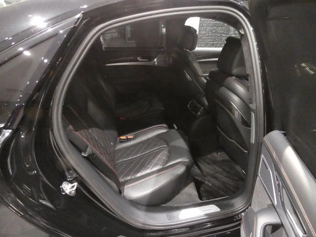 S8プラス ベースグレード 4.0クワトロプラス 後期型 SR 全席シートH F席ベンチレーション カーボンドアミラー カーボンリアスポイラー セラミックブレーキ Pアシスト MMIナビ地デジ BOSEサウンド 純正21AW(21枚目)