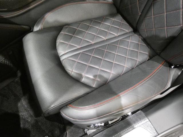 S8プラス ベースグレード 4.0クワトロプラス 後期型 SR 全席シートH F席ベンチレーション カーボンドアミラー カーボンリアスポイラー セラミックブレーキ Pアシスト MMIナビ地デジ BOSEサウンド 純正21AW(42枚目)