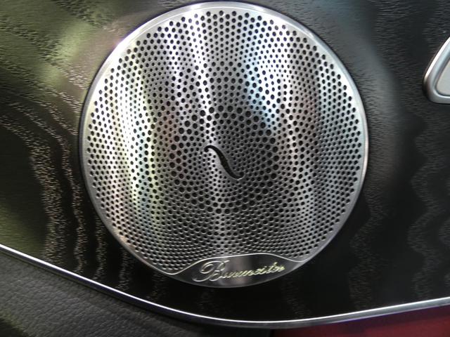 Ｃクラス Ｃ２００　ローレウスエディション　スポーツプラスパッケージ　レザーエクスクルーシブＰＫＧ　レーダーセーフティＰＫＧ　Ｆ席シートＨ　Ｆ席ベンチレーション　Ｂｕｒｍｅｓｔｅｒサウンド　ＨＵＤ　３６０°カメラ　純正ＨＤＤナビ　地デジ　禁煙（17枚目）