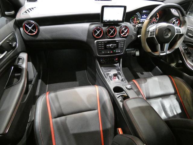 Aクラス A45 AMG 4マチック AMGアドバンストPKG AMGパフォーマンスシート F席シートH BSM 黒革 社外フルエアロ サブコン装着車 harman/kardonサウンド 純正HDDナビ地デジBカメラ BBS19AW 禁煙(7枚目)