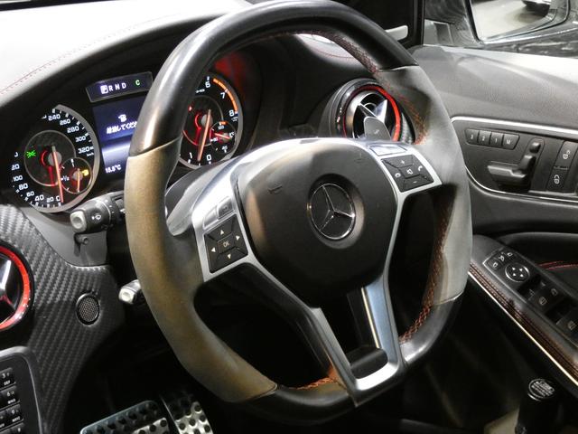 Aクラス A45 AMG 4マチック AMGアドバンストPKG AMGパフォーマンスシート F席シートH BSM 黒革 社外フルエアロ サブコン装着車 harman/kardonサウンド 純正HDDナビ地デジBカメラ BBS19AW 禁煙(8枚目)