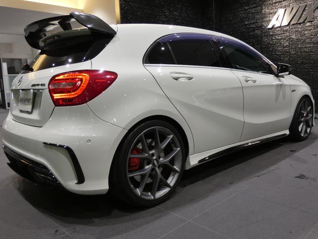 Aクラス A45 AMG 4マチック AMGアドバンストPKG AMGパフォーマンスシート F席シートH BSM 黒革 社外フルエアロ サブコン装着車 harman/kardonサウンド 純正HDDナビ地デジBカメラ BBS19AW 禁煙(34枚目)
