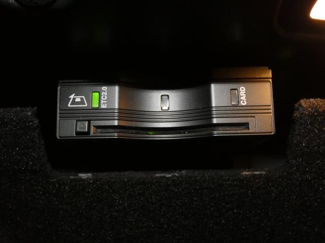 Ｇクラス Ｇ３５０ｄ　マヌファクトゥーアエディション　特別仕様車　ＲＳＰ　Ａ－ＤＰＧ　黒革　ガラスＳＲ　Ｂｕｒｍｅｓｔｅｒ　シートヒーター＋　ベンチレーション　リラクゼーション　ダイナミックシート　純正ナビ　３６０°カメラ　純正２０ＡＷ　禁煙　正規Ｄ車（13枚目）