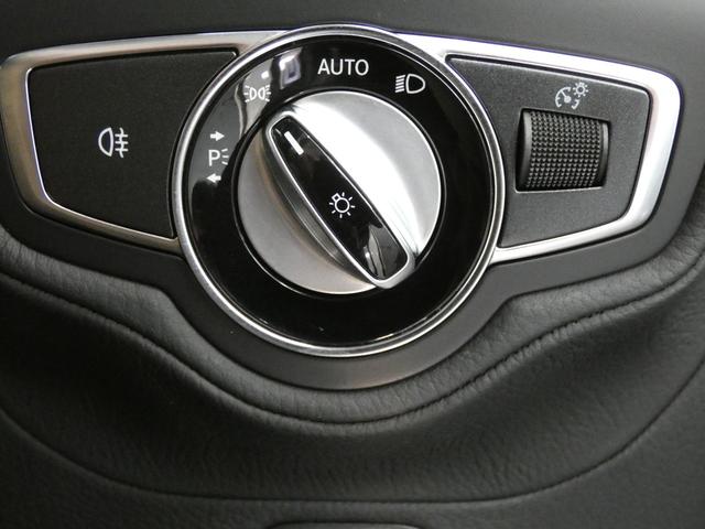 Ｇクラス Ｇ３５０ｄ　マヌファクトゥーアエディション　特別仕様車　ＲＳＰ　Ａ－ＤＰＧ　黒革　ガラスＳＲ　Ｂｕｒｍｅｓｔｅｒ　シートヒーター＋　ベンチレーション　リラクゼーション　ダイナミックシート　純正ナビ　３６０°カメラ　純正２０ＡＷ　禁煙　正規Ｄ車（18枚目）