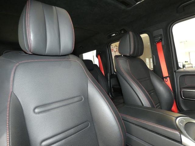 Ｇクラス Ｇ３５０ｄ　マヌファクトゥーアエディション　特別仕様車　ＲＳＰ　Ａ－ＤＰＧ　黒革　ガラスＳＲ　Ｂｕｒｍｅｓｔｅｒ　シートヒーター＋　ベンチレーション　リラクゼーション　ダイナミックシート　純正ナビ　３６０°カメラ　純正２０ＡＷ　禁煙　正規Ｄ車（52枚目）