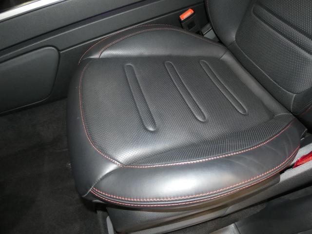 Ｇクラス Ｇ３５０ｄ　マヌファクトゥーアエディション　特別仕様車　ＲＳＰ　Ａ－ＤＰＧ　黒革　ガラスＳＲ　Ｂｕｒｍｅｓｔｅｒ　シートヒーター＋　ベンチレーション　リラクゼーション　ダイナミックシート　純正ナビ　３６０°カメラ　純正２０ＡＷ　禁煙　正規Ｄ車（55枚目）