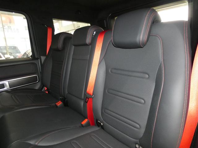 Ｇクラス Ｇ３５０ｄ　マヌファクトゥーアエディション　特別仕様車　ＲＳＰ　Ａ－ＤＰＧ　黒革　ガラスＳＲ　Ｂｕｒｍｅｓｔｅｒ　シートヒーター＋　ベンチレーション　リラクゼーション　ダイナミックシート　純正ナビ　３６０°カメラ　純正２０ＡＷ　禁煙　正規Ｄ車（57枚目）
