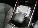 ＧＬＢ２００ｄ　４マチック　ＡＭＧライン　レーダーセーフティＰＫＧ／黒ハーフ革／シートヒーター／アンビエントライト／マルチビームＬＥＤ／電動Ｒゲート／　ＭＢＵＸ　純正ナビ　地デジ　３６０°カメラ　　純正１９ＡＷ　禁煙（13枚目）