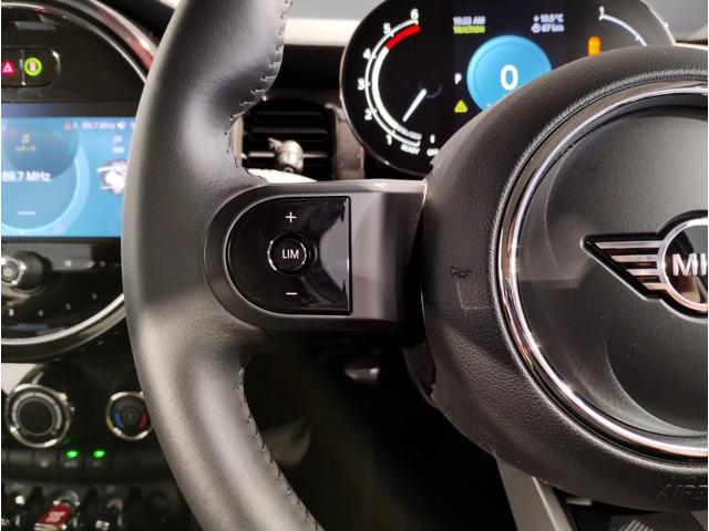 クーパーD エッセンシャルトリム 純正HDDナビゲーションシステム LEDヘッドライト ドライビングアシスト 前車接近警告機能 衝突回避・被害軽減ブレーキ レーンディパーチャーウォーニング 15インチAW(15枚目)