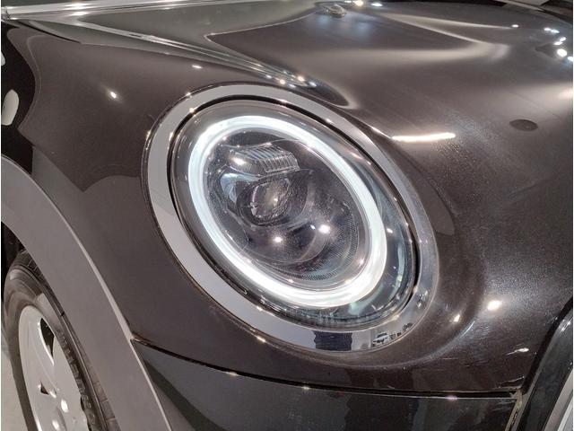 クーパーD エッセンシャルトリム 純正HDDナビゲーションシステム LEDヘッドライト ドライビングアシスト 前車接近警告機能 衝突回避・被害軽減ブレーキ レーンディパーチャーウォーニング 15インチAW(23枚目)