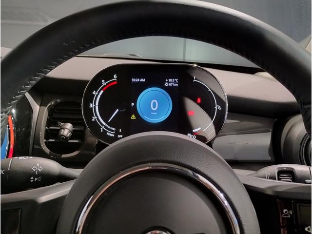 クーパーD エッセンシャルトリム 純正HDDナビゲーションシステム LEDヘッドライト ドライビングアシスト 前車接近警告機能 衝突回避・被害軽減ブレーキ レーンディパーチャーウォーニング 15インチAW(32枚目)