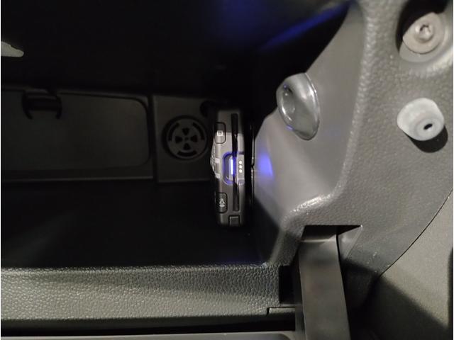 クーパーD エッセンシャルトリム 純正HDDナビゲーションシステム LEDヘッドライト ドライビングアシスト 前車接近警告機能 衝突回避・被害軽減ブレーキ レーンディパーチャーウォーニング 15インチAW(39枚目)