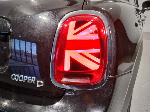 クーパーD エッセンシャルトリム 純正HDDナビゲーションシステム LEDヘッドライト ドライビングアシスト 前車接近警告機能 衝突回避・被害軽減ブレーキ レーンディパーチャーウォーニング 15インチAW(75枚目)
