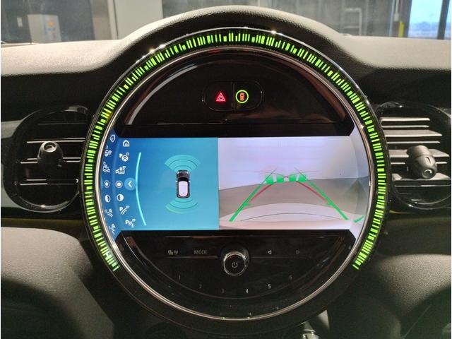 クーパーS 弊社元デモカー レザーパッケージ 純正HDDナビ オプション18インチホイール ドライビングアシストプラス デジタルメーター スマートキー LEDヘッドライト ETC F56(20枚目)