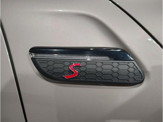 クーパーS 弊社元デモカー レザーパッケージ 純正HDDナビ オプション18インチホイール ドライビングアシストプラス デジタルメーター スマートキー LEDヘッドライト ETC F56(78枚目)